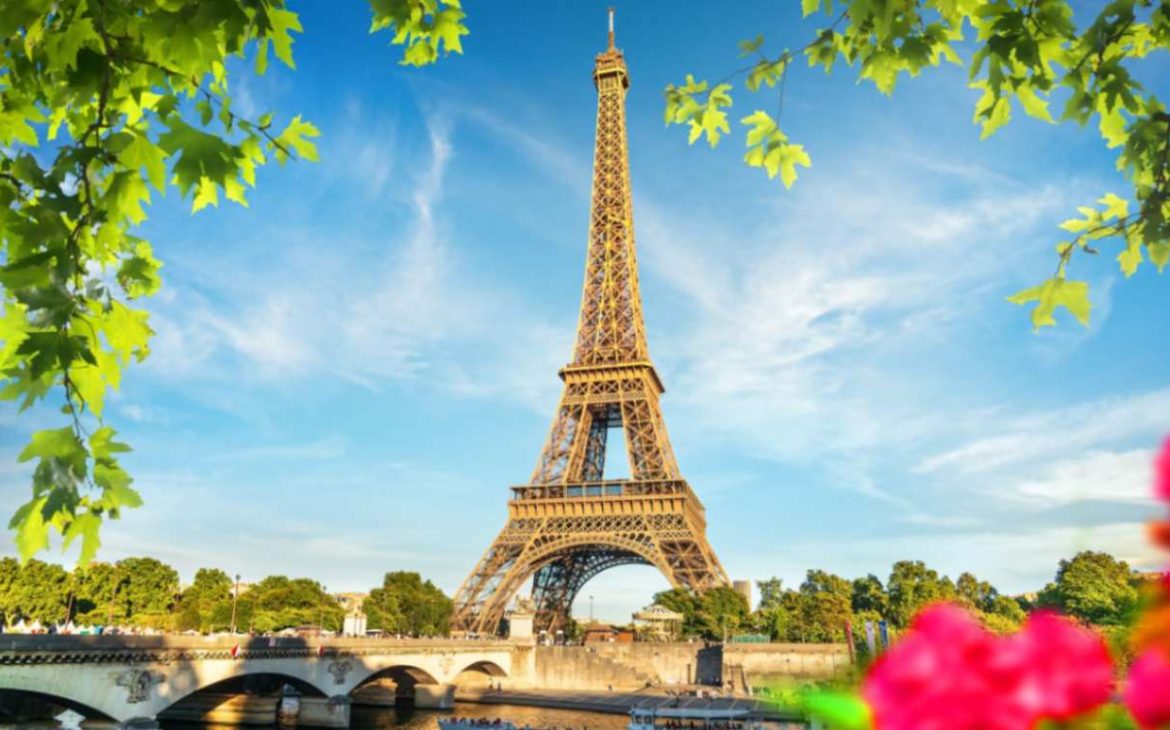 tourist attractions in france